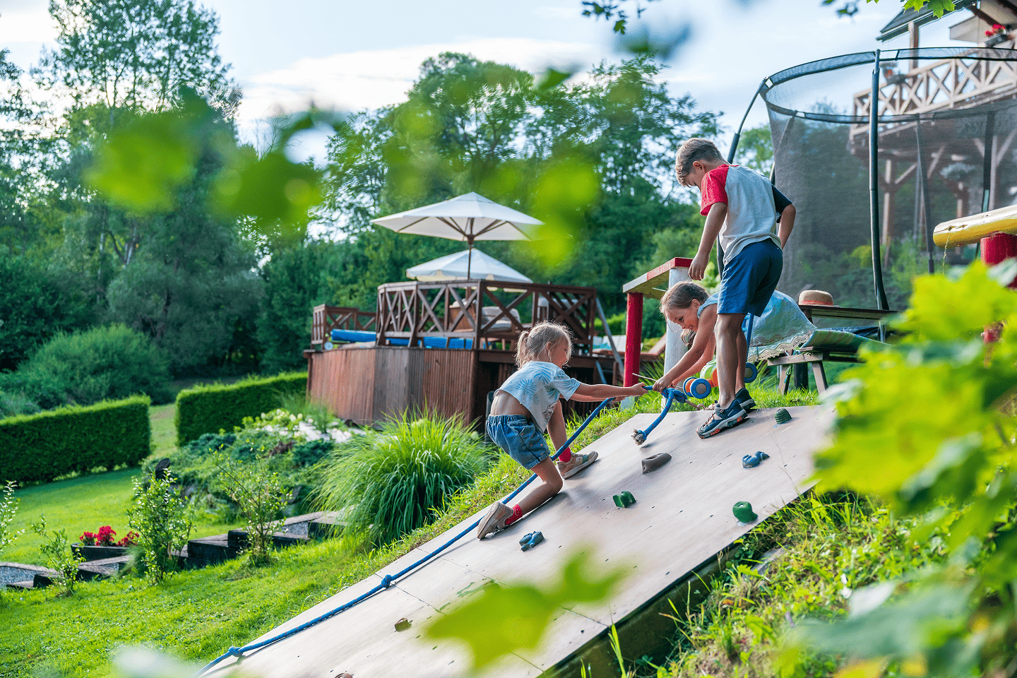 Dzieci 25 scianka wspinaczkowa dla dzieci agroturystyka tarninowe wzgorze