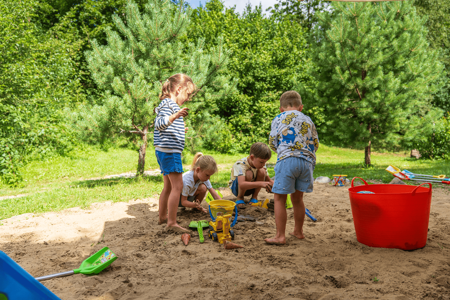 Dzieci 31 zabawa piaskowica agroturystyka tarninowe wzgorze